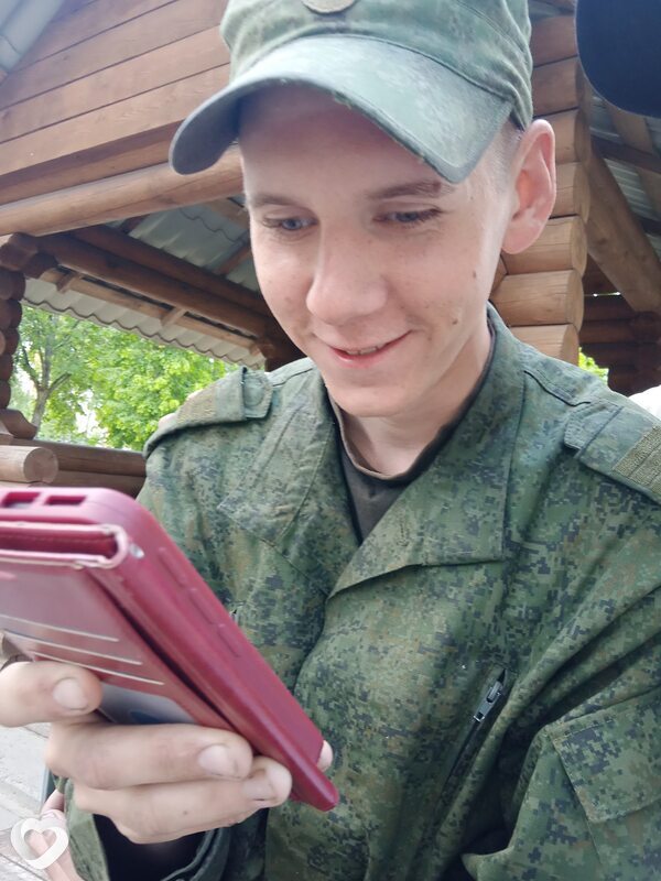 Михаил, 23, Рогачев — анкета №1279902