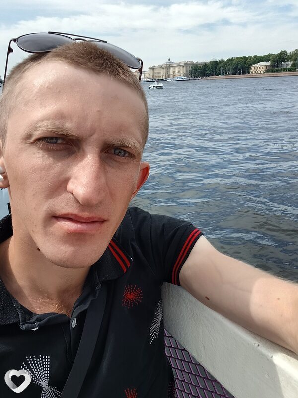 Артур, 27, Омске — анкета №1280245