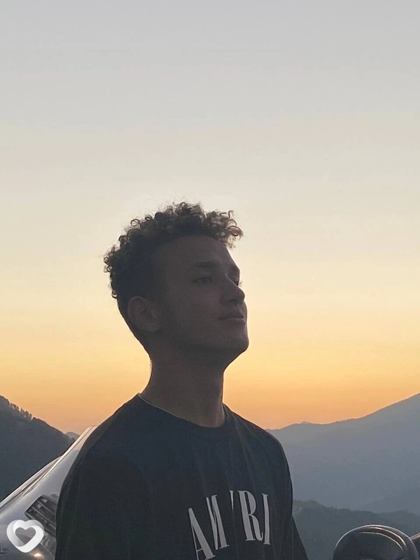 Андрей, 20, Москве — анкета №1280693