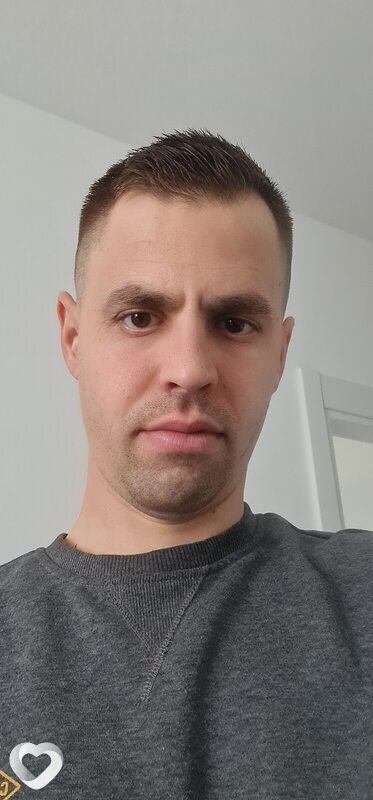 Cosmin, 35, București — анкета №1281132