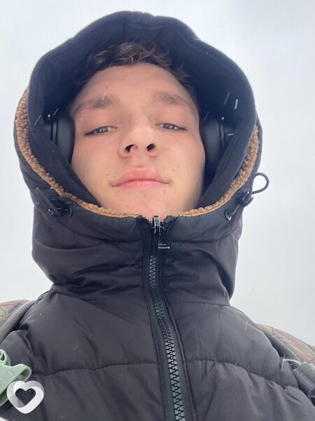 Павел, 22, Минске — анкета №1281378