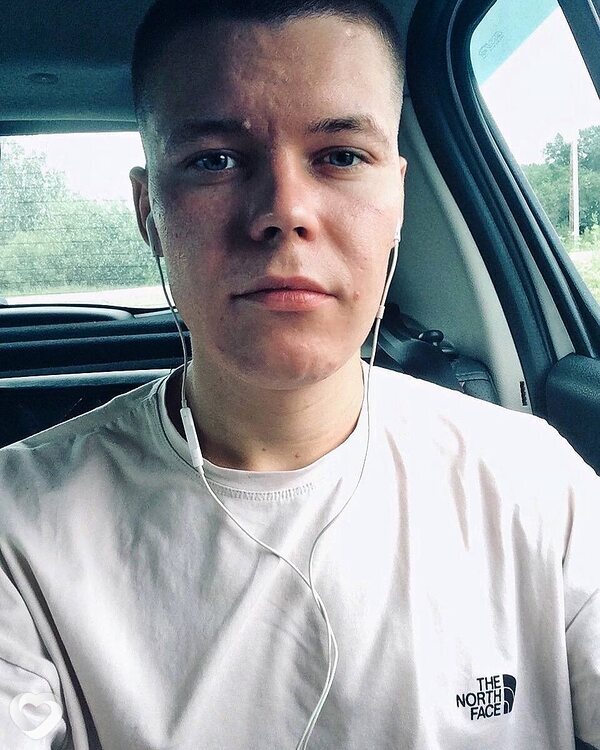 Артем, 22, Сухое Логе — анкета №1281513