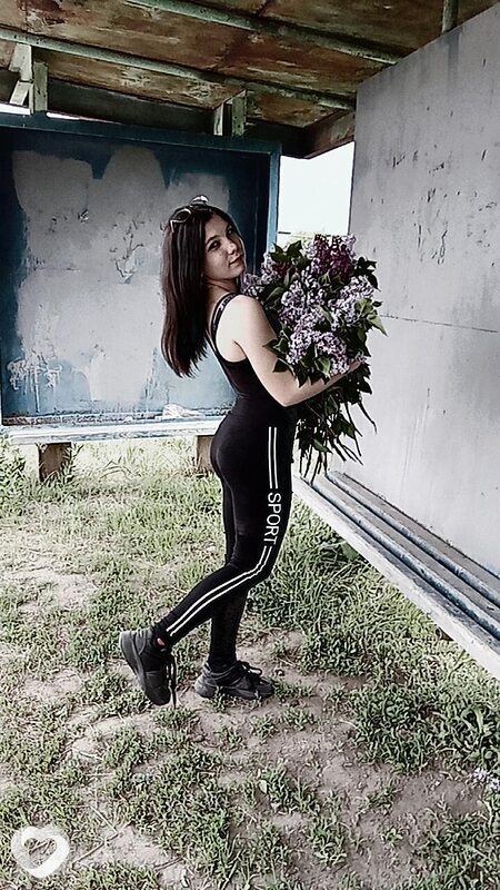 Алёна, 21, Луганске — анкета №1282526