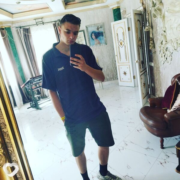 Даня, 21, Минске — анкета №1282789