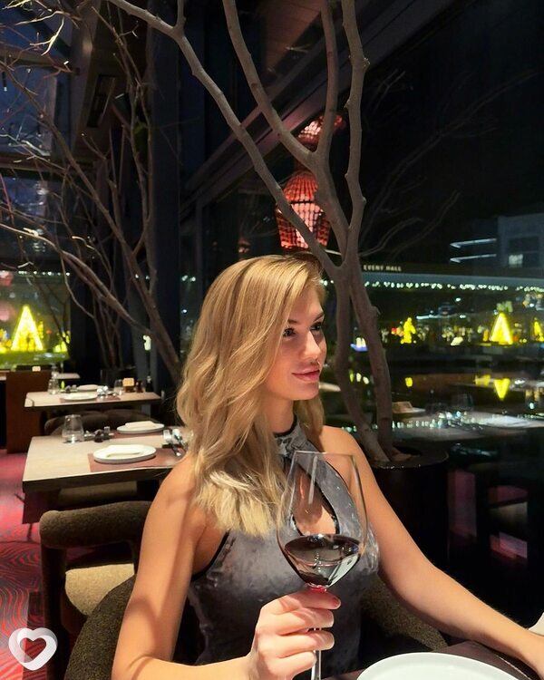 Вика, 26, Москве — анкета №1283236
