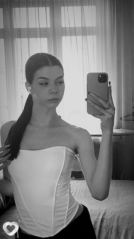 Эмили, 20, Минске — анкета №1283595