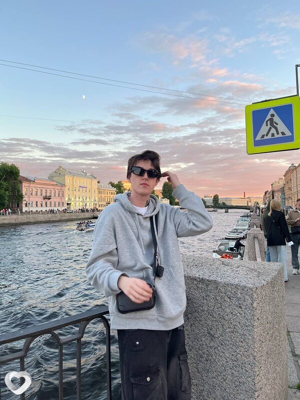Александр, 21, Санкт-Петербурге — анкета №1283401