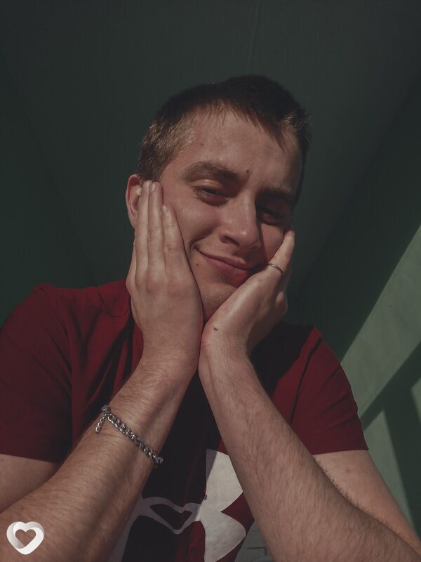 Андрей, 26, Серове — анкета №1283644