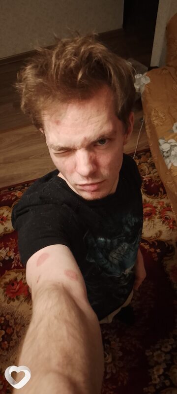 Даня, 21, Москве — анкета №1283816