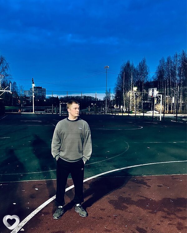Виктор, 24, Ухте — анкета №1283990