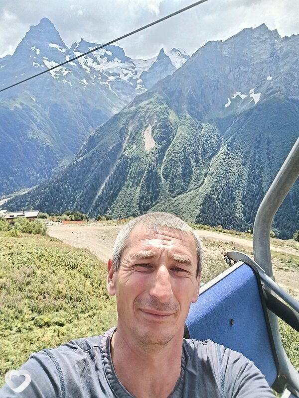 Юрий, 39, Черкесске — анкета №1284029