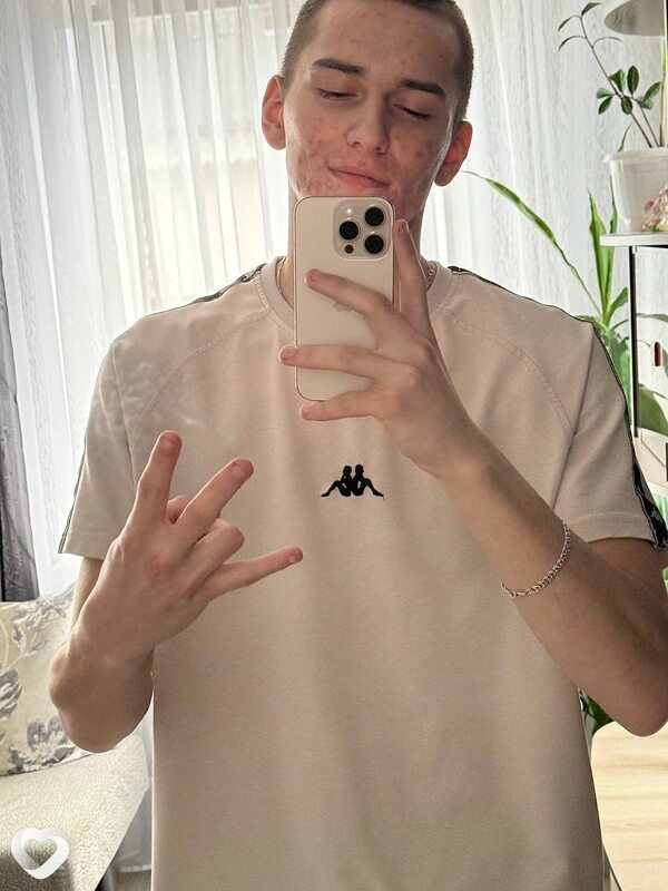 Денис, 21, Мозыре — анкета №1284217
