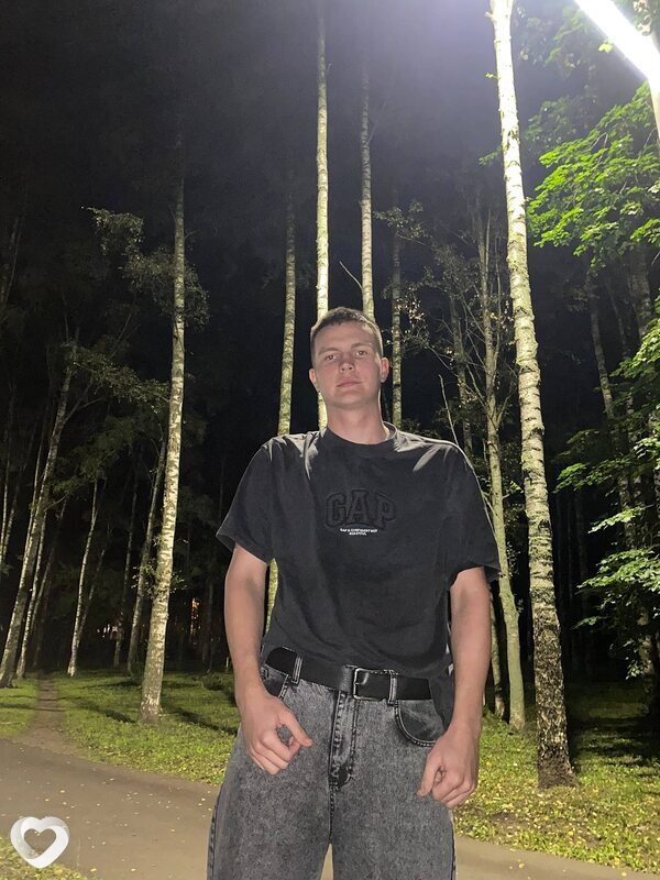 Михаил, 20, Костроме — анкета №1285018