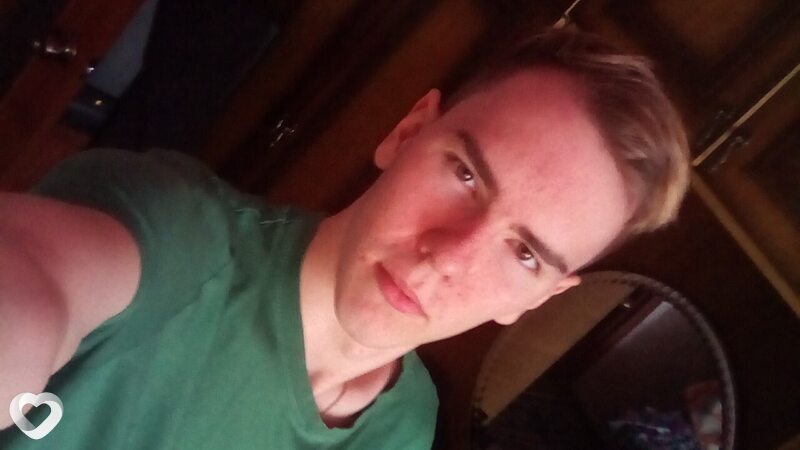 Юрий, 27, Белове — анкета №1285238