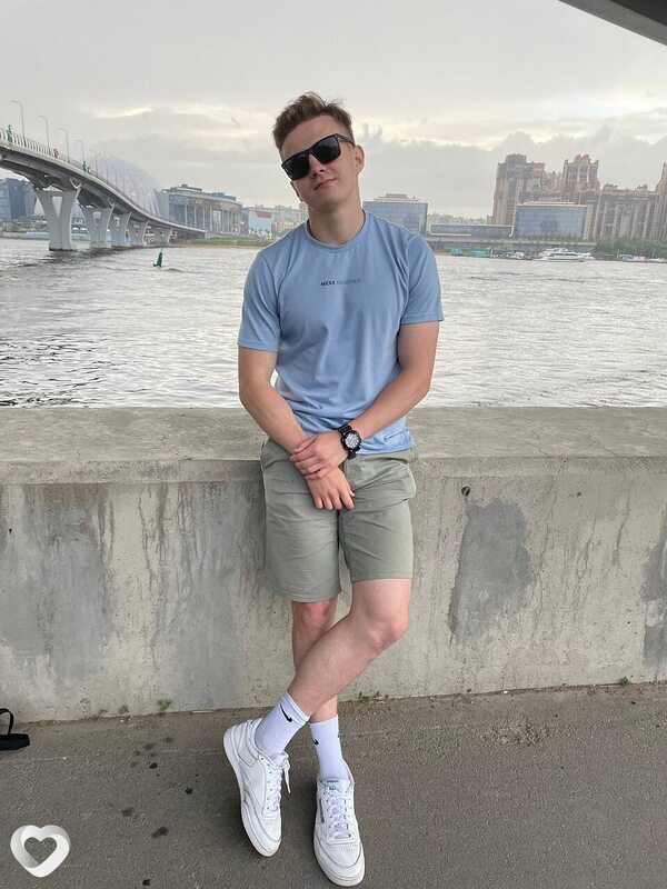 Иван, 26, Москве — анкета №1285407