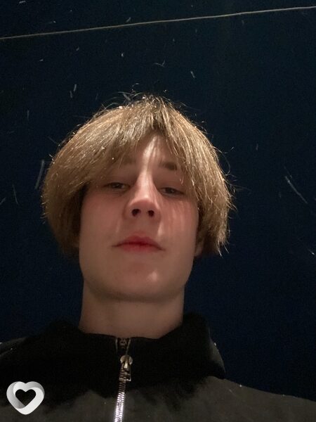 Игорь, 22, Москве — анкета №1285456