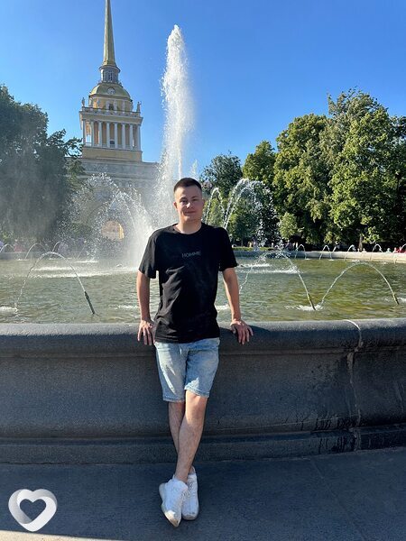 Илья, 23, Москве — анкета №1285543