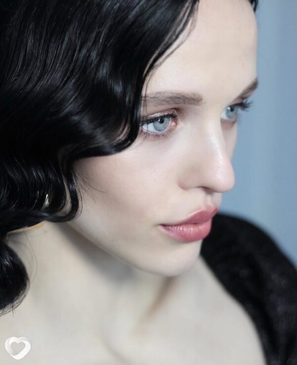 Анна, 21, Пинске — анкета №1286359