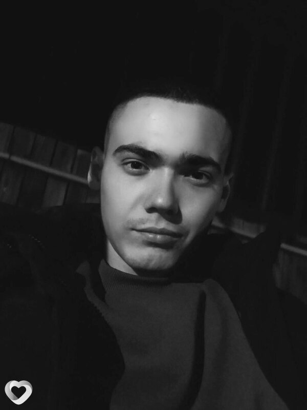 Эдуард, 29, Екатеринбурге — анкета №1286320