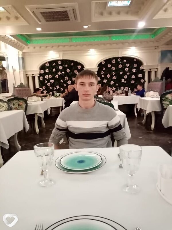 Толик, 34, Москве — анкета №1286568