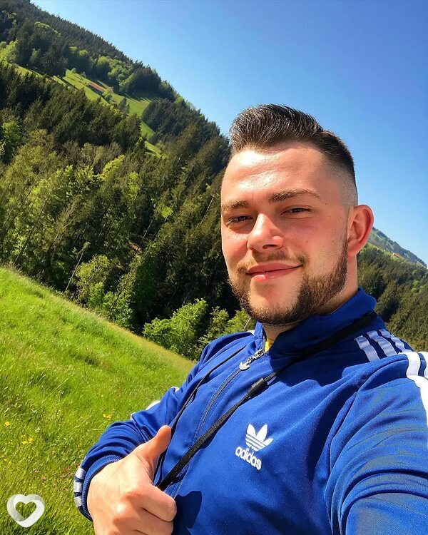 Артём, 26, Адлер — анкета №1286703