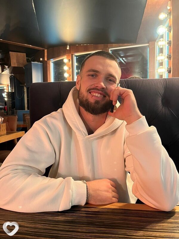 Артем, 25, Оренбурге — анкета №1286747