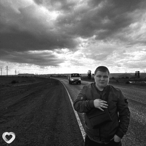 Денис, 21, Енакиеве — анкета №1286992