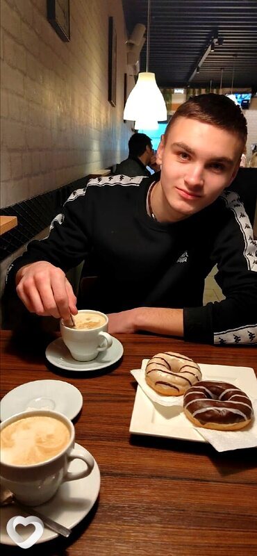 Александр, 22, Минске — анкета №1287408