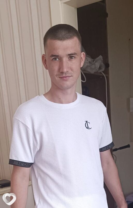 Юрий, 26, Ровеньках — анкета №1288651