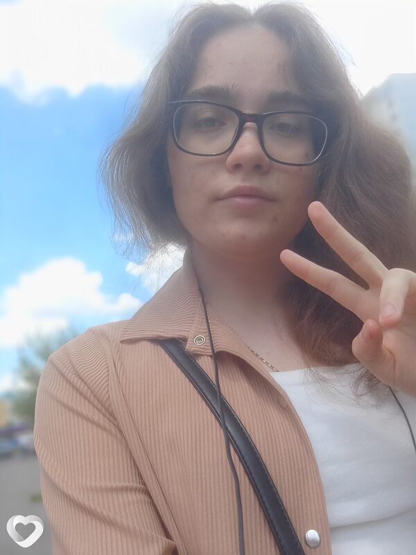 Аня, 22, Курске — анкета №1289551