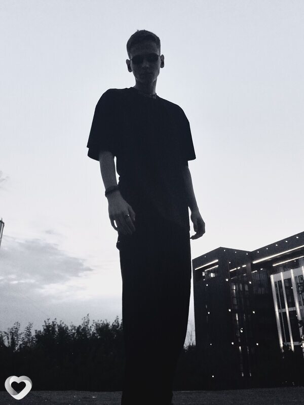Даня, 20, Екатеринбурге — анкета №1289630