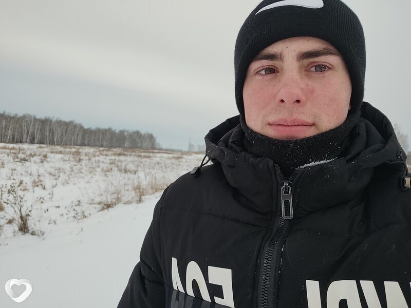 Артём, 24, Тюмени — анкета №1290044