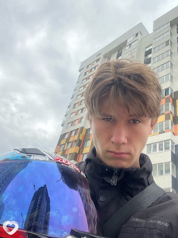 Максим, 20, Екатеринбурге — анкета №1290297
