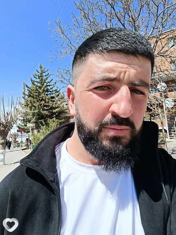 Garik, 29, Ереван — анкета №1290402