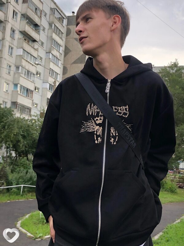 Никита, 21, Москве — анкета №1290586