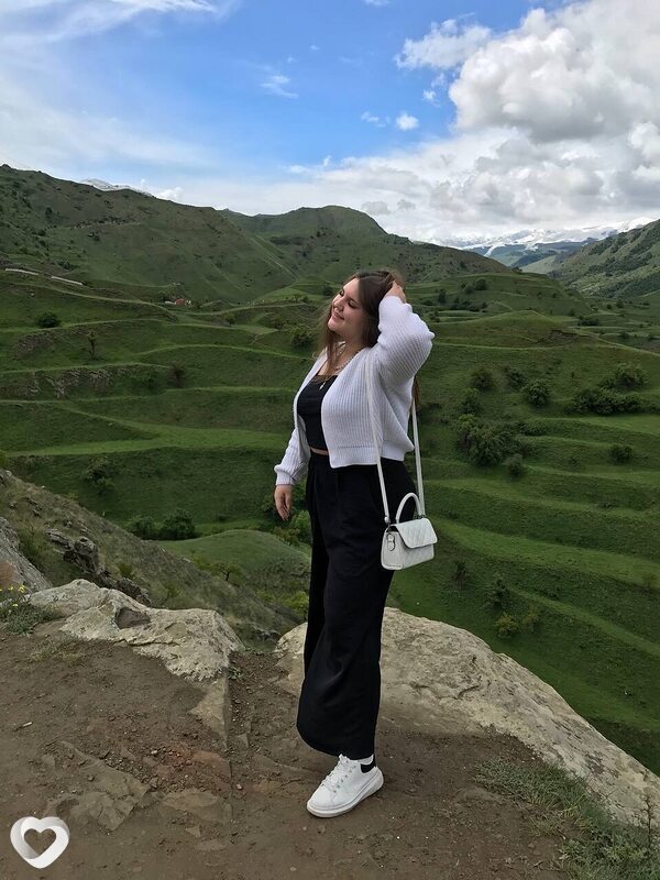Алина, Свердловск