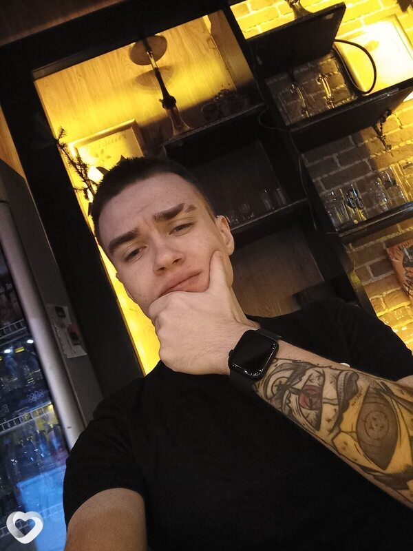 Артур, 21, Хабаровске — анкета №1291830