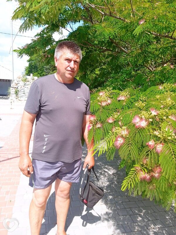 Василий, 54, Армянске — анкета №1292401