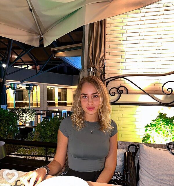 Кристина, 25, Москве — анкета №1292599