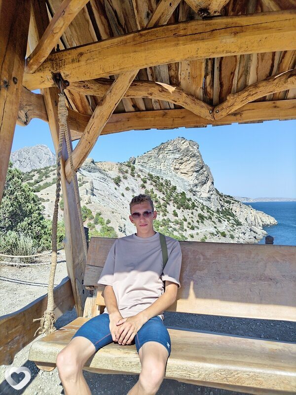Егор, 20, Тюмени — анкета №1293135