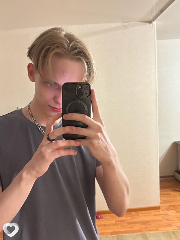 Кирилл, 20, Калуге — анкета №1293205