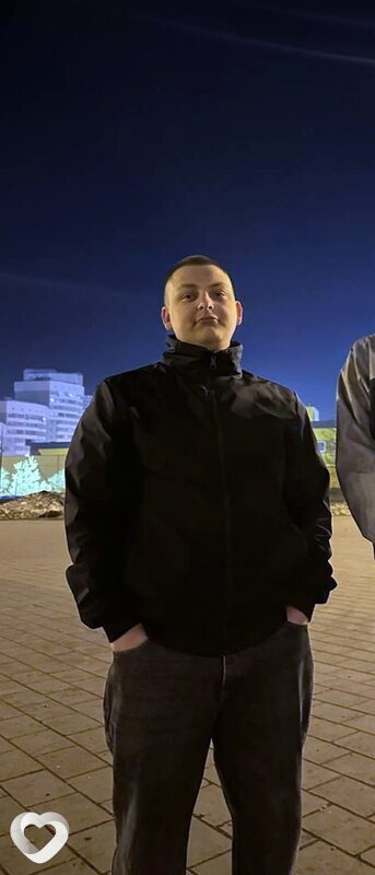 Дима, 24, Екатеринбурге — анкета №1294095