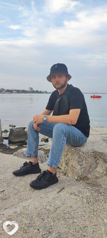 Максим, 30, Феодосии — анкета №1294574