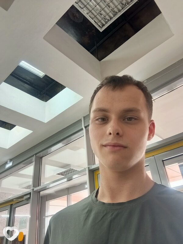 Роман Учайкин, 20, Реже — анкета №1294606