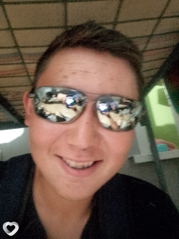 Виктор, 22, Чите — анкета №1296074