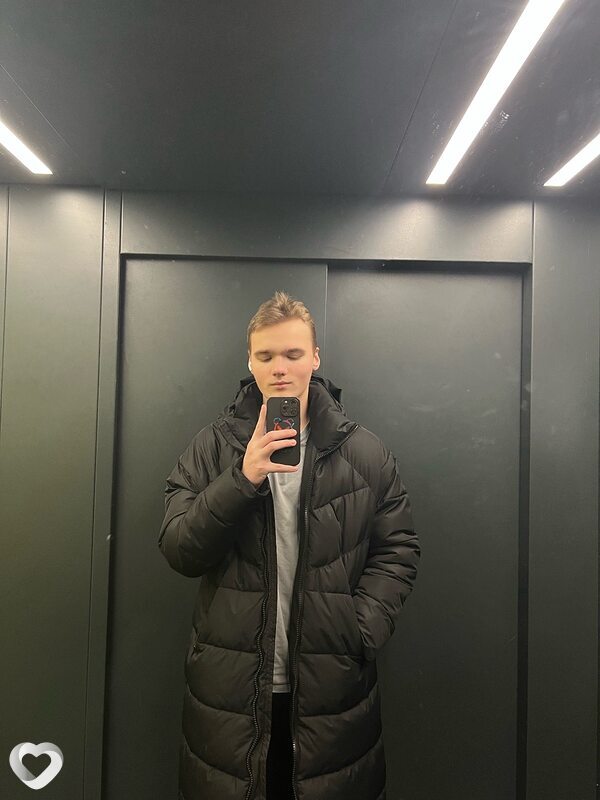 Вячеслав, 20, Москве — анкета №1296375