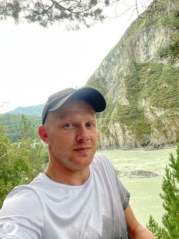 Андрей, 32, Горно-Алтайске — анкета №1297032