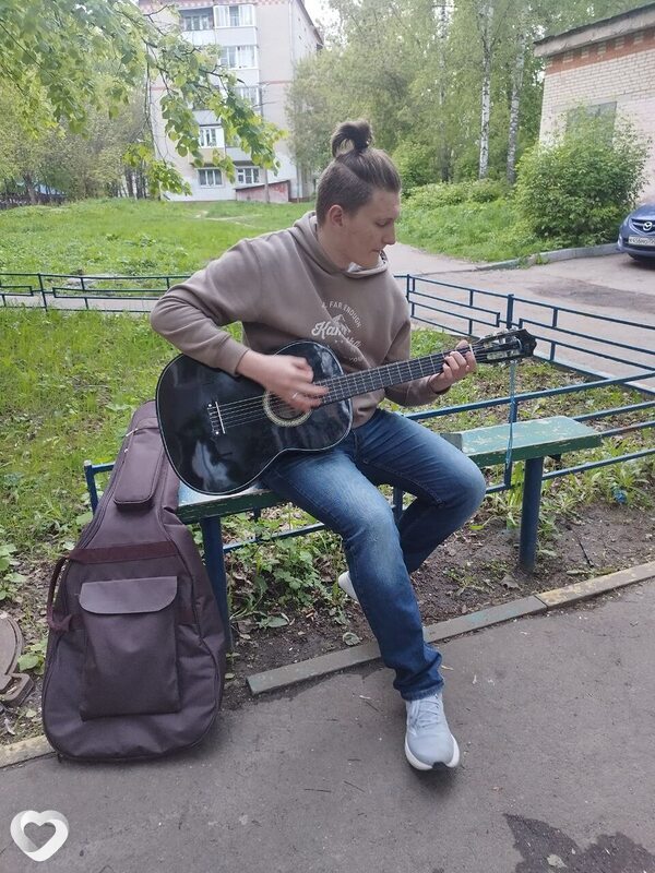 Ярослав, 21, Москве — анкета №1297310