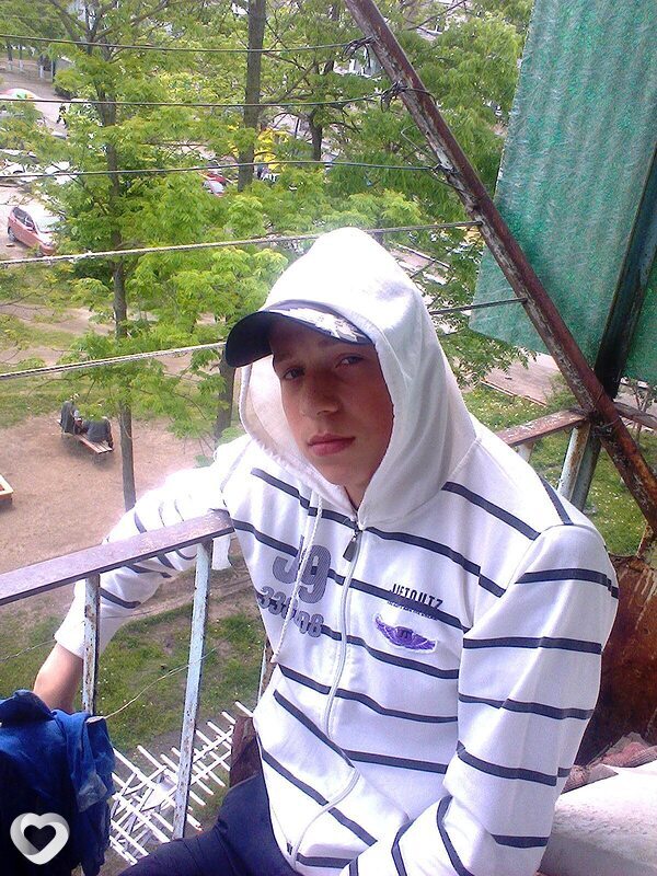 Юра, 27, Уссурийске — анкета №1297488