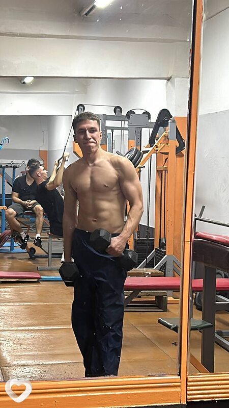 Михаил, 22, Речице — анкета №1297666